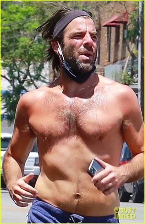 Photo Zachary Quinto Goes Shirtless For Run In La Photo