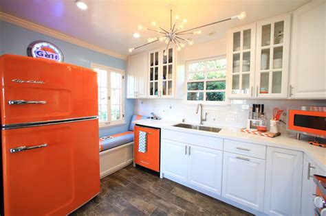 Stylish designs that are as decorative as they are functional stand out in your home like a carefully selected and curated art collection. Orange Retro Kitchen Appliances with Modern Touch ...