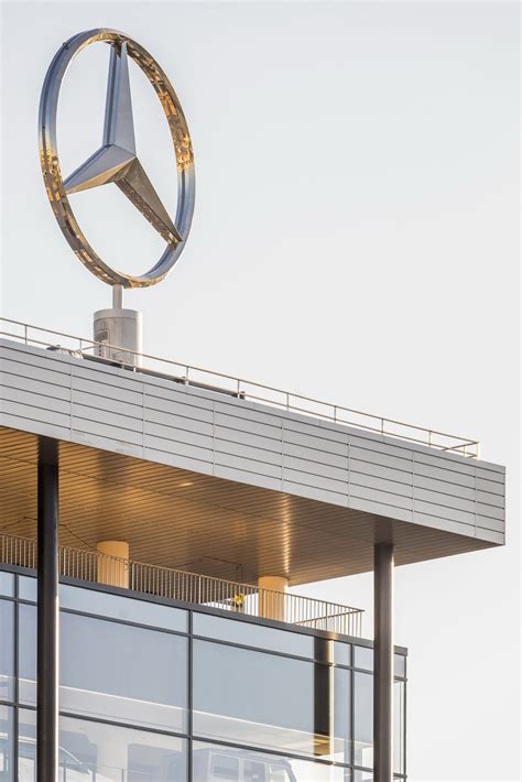 The Mercedes Benz Dealership Alen Archinect