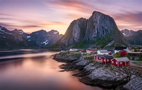 Обои горы берег Норвегия домики водоем Лофотенские острова