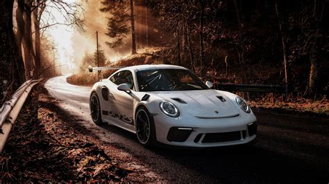 Download Wallpaper 1600x900 Porsche 911 Gt3 Rs 2019 169 Widescreen