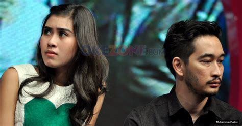 Foto adik raffi ahmad syahnaz. Dahsyat: Ups, Raffi Ahmad Tak Anggap Syahnaz sebagai Adik ...