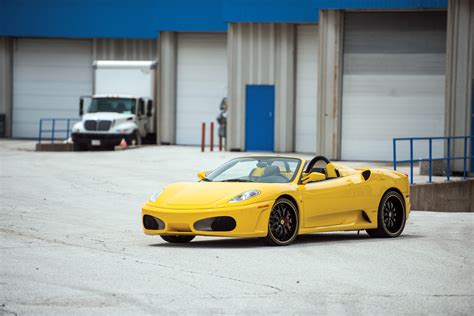 Some sprints on a closed course between the jd customs ferrari f430 and the well known dutch bugatti veyron, enjoy! FERRARI F430 Spider specs & photos - 2005, 2006, 2007, 2008, 2009 - autoevolution