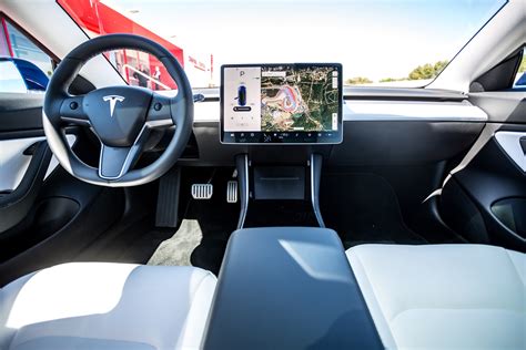 Tesla Model 3 Review 2021 Parkers