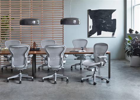 Details such as these contribute to a product worthy of the aeron. AERON CHAIR - Office chairs from Herman Miller | Architonic