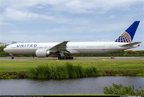 Boeing 777 300er United Airlines Aviation Photo 4545633