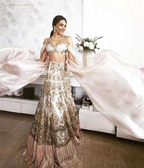 7 Manish Malhotra Blouses That Are Bridal Goals For All Designer Lehenga Dreams