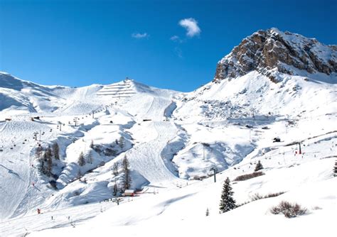 Selva val gardena is located at the heart of a beautiful natural landscape, a picturesque valley surrounded by the dolomite mountain ranges which have been declared a unesco world heritage site. Val Gardena | Trentino-Alto Adige | Itálie | MAHALO.cz