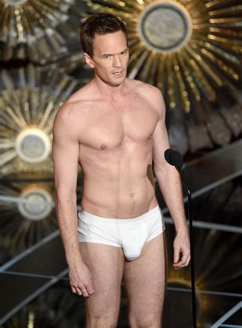 Neil Patrick Harris I Did Not Stuff A Sock In My Underwear At The Oscars The Kansas City Star