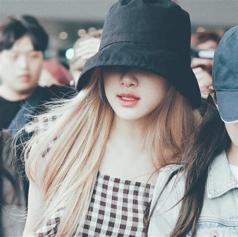Sarashyvafelixi love u k bye ❤. Blackpink Rose Aesthetic - Music Mancanegara