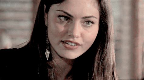 Phoebe Tonkin  Find And Share On Giphy