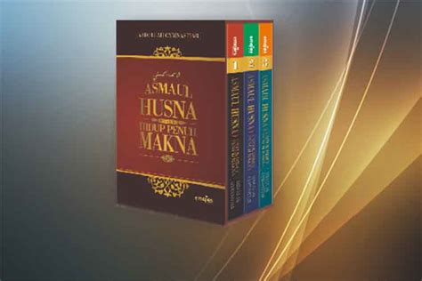 Mari kita belajar memahami tulisan latin asmaul husna beserta terjemahan indonesia. 99 Asmaul Husna Arab, Latin, Arti, Keutamaan dan Khasiat