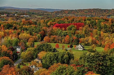Bennington Vt Fall Foliage From The Battle Monument Photograph By Toby