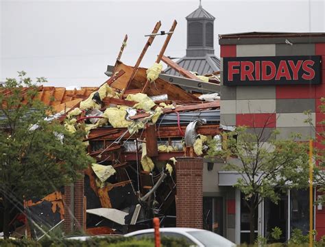 Ef2 Tornado That Ripped Through Tulsa Oklahoma Injuring 30 Was Unusual