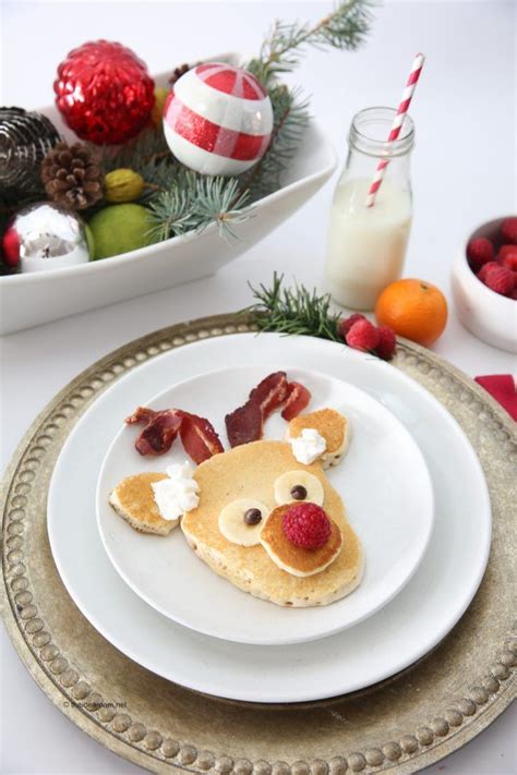 We have just the thing. 50+ Delicious Christmas Breakfast Recipes for Kids to Start Your Day Off in A Warm and Festive ...