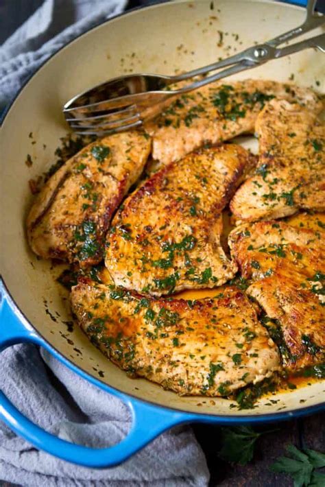 Easy Turkey Cutlets In White Wine Sauce Cookin Canuck