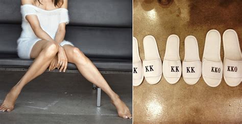 10 Of The Hottest Female Celebs With Big Feet Therichest