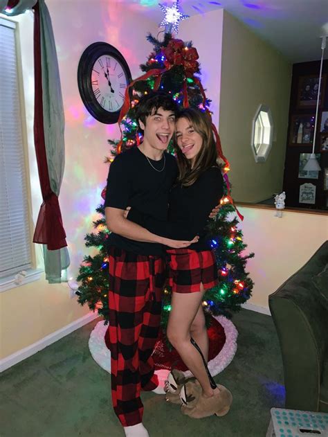 Cute Couples Christmas Pictures Cute Teen Couples Teen Couple