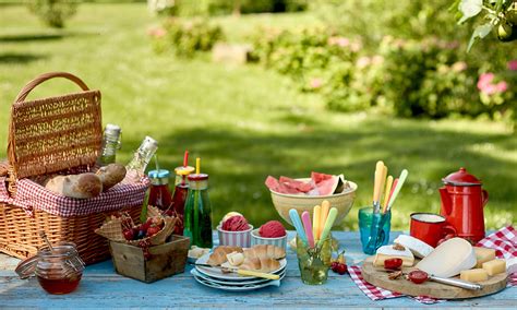 9 Top Tips To A Sustainable Picnic Better Food