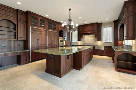 It adds elegance to your classic style kitchen. Pictures of Kitchens - Traditional - Dark Wood Kitchens ...