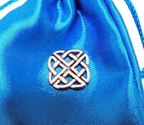 Celtic Knot Pin Badge High Quality Pewter Ts From Pageant Pewter