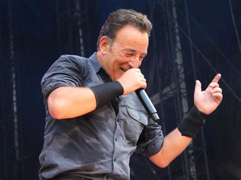 8 times bruce springsteen stood for equality like the boss he is
