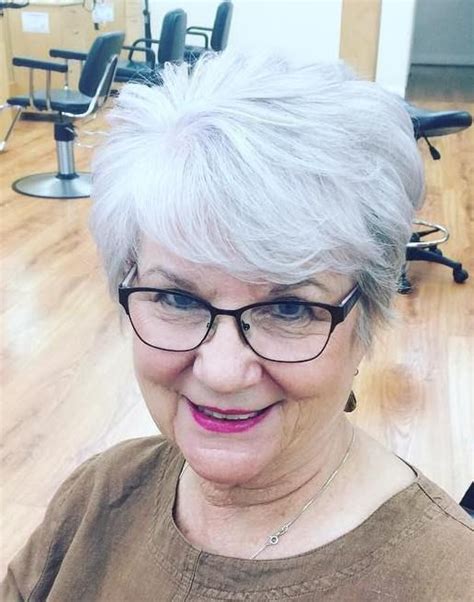 65 Gorgeous Gray Hair Styles Grey Hair And Glasses Short Hair With
