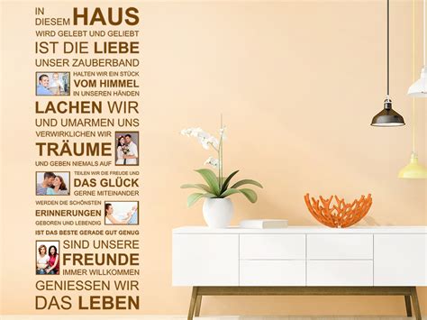 Den wandspruch in diesem haus wird gelebt gibt es in mehr als 35 farben. Wandtattoo In diesem Haus mit Fotorahmen | Wandtattoos.de