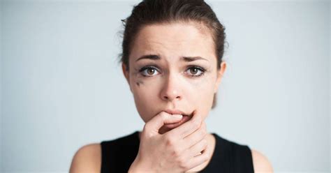 10 Signes Qui Prouvent Que Vous êtes Bien Trop Stressée Terrafemina