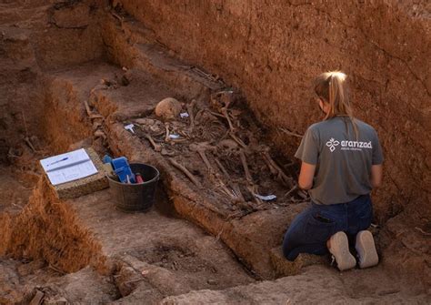 Spanish Civil War Spain To Release Funds For Mass Grave Exhumations