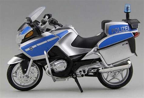The bmw r1200rt is a touring or sport touring motorcycle that was introduced in 2005 by bmw motorrad to replace the r1150rt model. Blue-Silver 1:12 NewRay Police Diecast BMW R1200RT-P Model ...