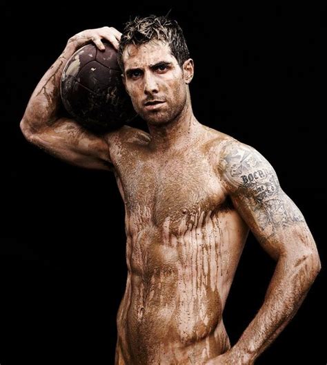 Bask In The Beauty Of The Human Form The Espn Body Issue Slight