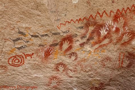 9000 Year Old Cave Hand Paintings Photo Wp27762