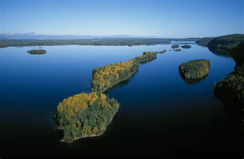 Lake Nipigon المرسال