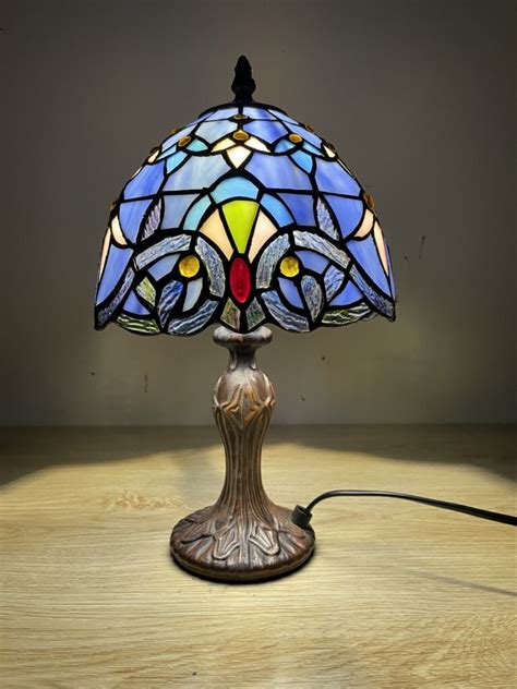 Crown Tiffany Lamp Purple Violet Leadglass Stained Glass Shade