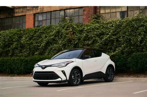 2022 Toyota Chr Colors Nathaniel Topete