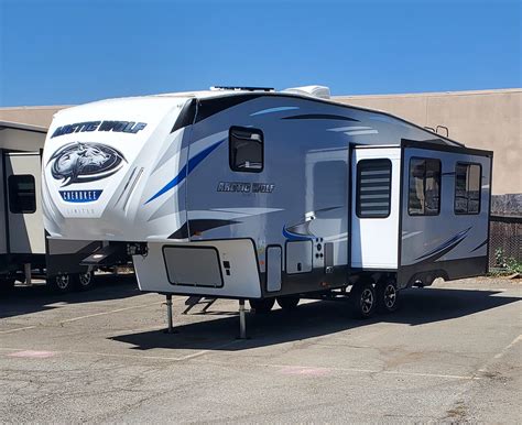 2020 Forest River Cherokee Grey Wolf Fifth Wheel Rental In Lancaster