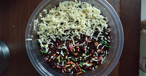 Resep donat brownies ubi merah enak, kudapan yang wajib ada saat akhir pekan tiba. Resep Brownies Lumer Cup oleh Siska Winti - Cookpad