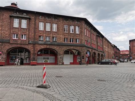 Die oberen und unteren düdener wasserfälle sind ideale sehenswürdigkeiten, um einen schönen und kühlen tag zu verbringen. Nikiszowiec (Katowice) - Aktuelle 2021 - Lohnt es sich ...