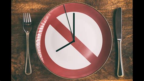 Uno de los trucos para adelgazar más usados de los últimos tiempos es el ayuno intermitente.se puede realizar de varias maneras, aunque la más habitual y utilizada es diseñar ventanas de. ¿Cómo Comenzar con el Ayuno Intermitente? - YouTube