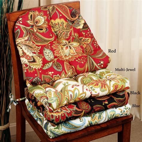 Nothing beats sitting in a comfy chair on your patio, sipping your favorite beverage, and enjoying the sounds and smells of nature. Kitchen Chair Cushions with Ties - HomesFeed