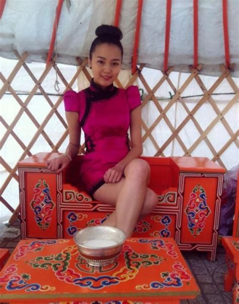 beautiful and attractive the recognition of the russian guy about girls from mongolia pictolic