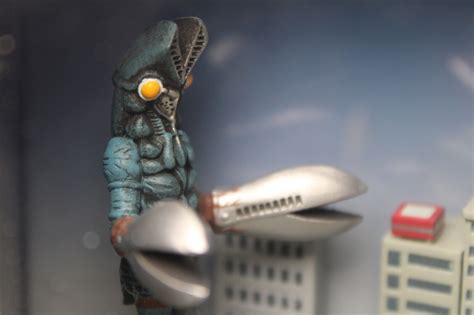 Ultraman Vs Alien Baltan Diorama Bandai Special Screen Gallery 01