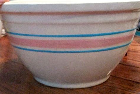 Vintage Bowl Dough Bowl Usa Pottery 12 Xl Mixing Bowl Mccoy Blue Pink