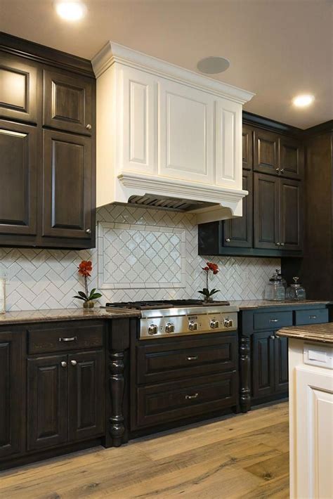 From highland park, this product is extremely durable and long lasting. Farmhouse style antique kitchen. | Kitchen backsplash ...