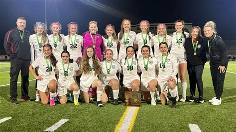 Greenon Girls Win First District Soccer Title Since 2007