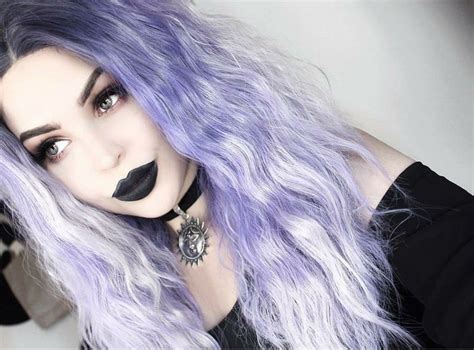 Pin By Dennis Bisard On Eye Candy Pastel Goth Hair Lavender Hair Goth Hair