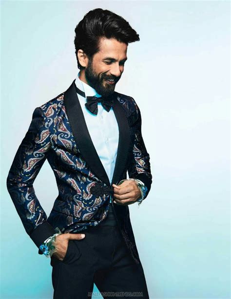 Shahid Kapoor Por Tharun Vishwa Para Gq India Designer Suits For Men Mens Fashion Suits Gq