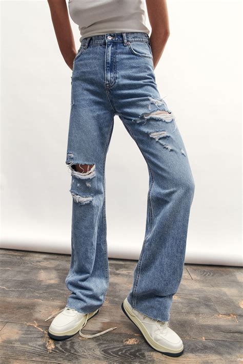The Best Baggy Jeans 2021 Trendy Loose Fitting Jeans For Women The