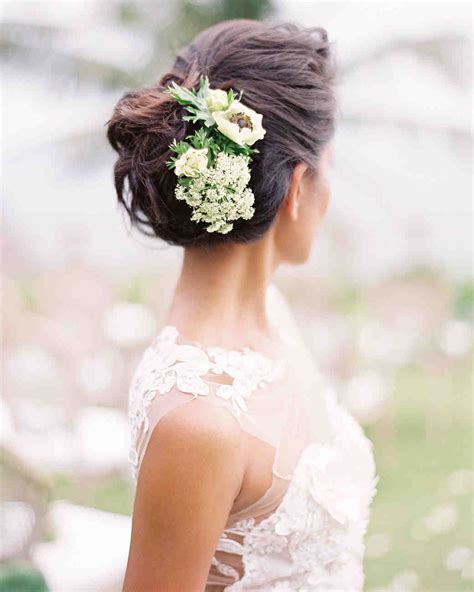 20 Wedding Hairstyles With Flowers Martha Stewart Weddings